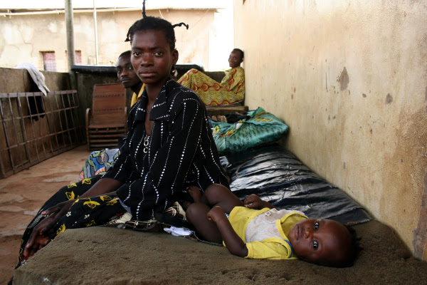 Dans le cas où vous vous poseriez la question : c'est la maternité d'un hôpital en République démocratique du Congo (province du Kasaï Occidental)